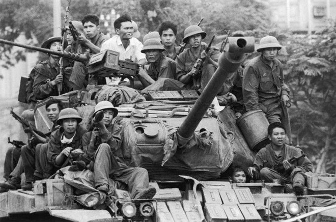 Các trận đánh then chốt, xuất hiện thời cơ cho Chiến dịch Hồ Chí Minh toàn thắng Các trận đánh then chốt, xuất hiện thời cơ cho Chiến dịch Hồ Chí Minh toàn thắng
