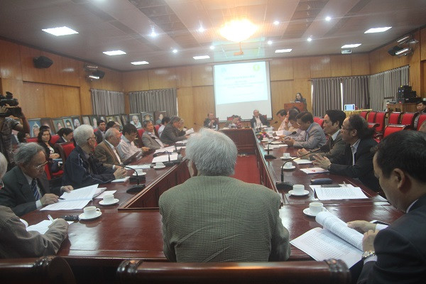 Quang cảnh hội thảo khoa học “Hệ giá trị-mục tiêu phát triển nhân cách người học của hệ thống giáo dục” (Ảnh: Thùy Linh) Quang cảnh hội thảo khoa học “Hệ giá trị-mục tiêu phát triển nhân cách người học của hệ thống giáo dục” (Ảnh: Thùy Linh)