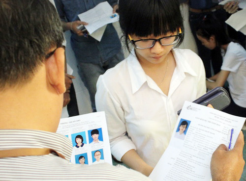 Đối tượng thí sinh được miễn thi ngoại ngữ trong kỳ thi quốc gia 2016 (Ảnh: vnexpress.net) Đối tượng thí sinh được miễn thi ngoại ngữ trong kỳ thi quốc gia 2016 (Ảnh: vnexpress.net)