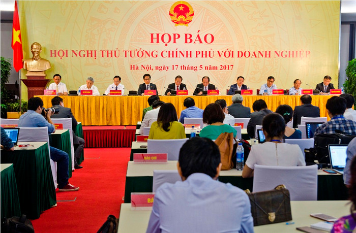 Toàn cảnh họp báo thông báo về những nội dung nổi bật của Hội nghị Thủ tướng Chính phủ và doanh nghiệp lần thứ 2 - ảnh: H.Lực Toàn cảnh họp báo thông báo về những nội dung nổi bật của Hội nghị Thủ tướng Chính phủ và doanh nghiệp lần thứ 2 - ảnh: H.Lực