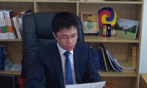 Bạn học của “Giáo sư, tiến sĩ chửi bậy” lật tẩy ông Hưng gian dối, bịa đặt ảnh 2 Bạn học của “Giáo sư, tiến sĩ chửi bậy” lật tẩy ông Hưng gian dối, bịa đặt ảnh 2