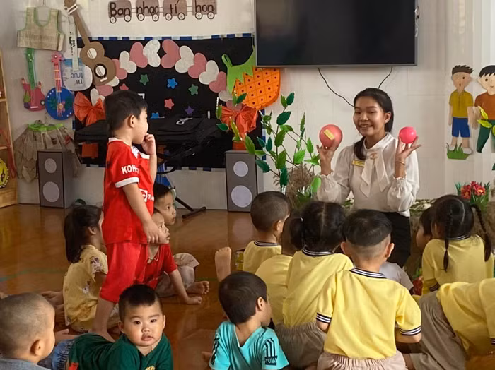 Do thiếu biên chế, các giáo viên mầm non trên địa bàn huyện Cái Bè đang phải đứng lớp 1 mình nên rất vất vả (Nguồn: Trường Mầm non Thị trấn Cái Bè).