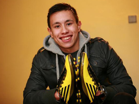 Michal Nguyễn có cơ hội chứng minh khả năng qua quá trình thử việc ở tuyển Việt Nam.