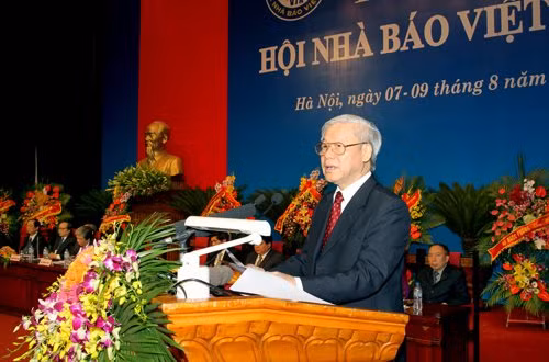 Tổng Bí thư Nguyễn Phú Trọng phát biểu tại Đại hội Tổng Bí thư Nguyễn Phú Trọng phát biểu tại Đại hội