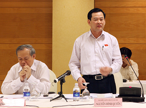 Phó chủ nhiệm ủy ban tư pháp Nguyễn Đình Quyền cho rằng không nên bỏ án tử hình bằng mọi giá. Ảnh: Giang Huy/Vnexpress.net Phó chủ nhiệm ủy ban tư pháp Nguyễn Đình Quyền cho rằng không nên bỏ án tử hình bằng mọi giá. Ảnh: Giang Huy/Vnexpress.net