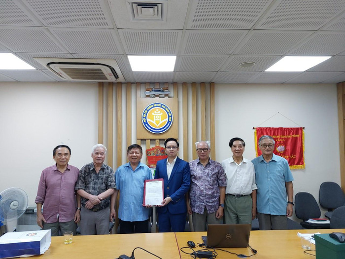 Hiệp hội Các trường đại học, cao đẳng Việt Nam kết nạp Trường Đại học Trưng Vương trở thành hội viên của Hiệp hội Hiệp hội Các trường đại học, cao đẳng Việt Nam kết nạp Trường Đại học Trưng Vương trở thành hội viên của Hiệp hội