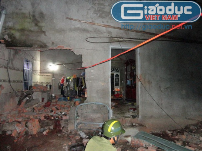 Đêm 15/8, một vụ nổ pháo lớn đã xảy ra làm 2 người chết, 1 người bị thương nặng tại huyện Xuyên Mộc, Bà Rịa – Vũng Tàu. Vụ nổ xảy ra tại nhà anh Trần Khắc Nguyên (ngụ tại tổ 9, ấp 4B, xã Tân Lâm, H.Xuyên Mộc, Bà Rịa-Vũng Tàu). Anh Nguyễn Văn Quỳnh (27 tuổi, anh họ của Nguyên) đem đầu pháo 155mm lượm được tại rừng cây cao su gần nhà cưa đầu đạn lấy thuốc nổ.