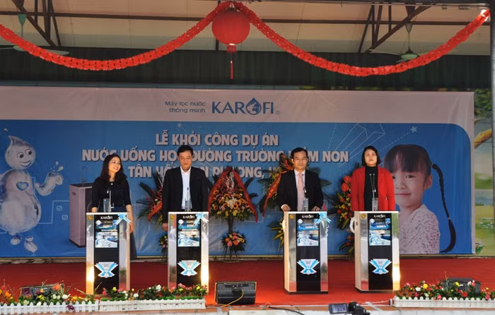 Nước sạch tinh khiết vô cùng quan trọng với sự sống của con người ảnh 2