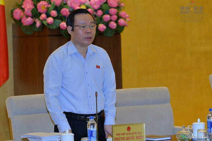 Phó Chủ tịch Quốc hội - ông Phùng Quốc Hiển (ảnh nguồn quochoi.vn). Phó Chủ tịch Quốc hội - ông Phùng Quốc Hiển (ảnh nguồn quochoi.vn).