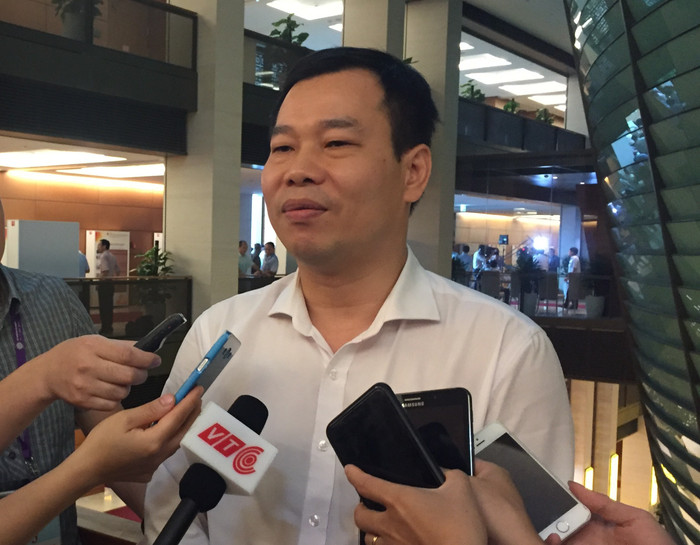 Đại biểu Quốc hội Đỗ Đức Hồng Hà đoàn Hà Nội (ảnh Bạch Đằng).