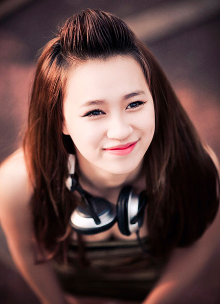 Những cô nàng bốc lửa nhất trong làng DJ Việt ảnh 17 Những cô nàng bốc lửa nhất trong làng DJ Việt ảnh 17