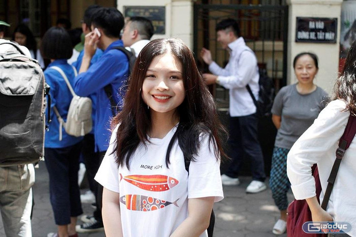 Gần 880.000 thí sinh trên cả nước vừa hoàn thành kỳ thi Trung học phổ thông Quốc gia năm 2019. (Ảnh: Trinh Phúc) Gần 880.000 thí sinh trên cả nước vừa hoàn thành kỳ thi Trung học phổ thông Quốc gia năm 2019. (Ảnh: Trinh Phúc)