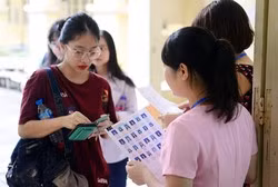 Đề Văn không chỉ giải quyết việc thi cử mà còn đặt ra vấn đề nhân sinh