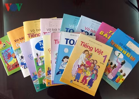 Bộ Giáo dục nhận hồ sơ đăng ký thẩm định sách giáo khoa lớp 1 từ 1/7 đến 15/7