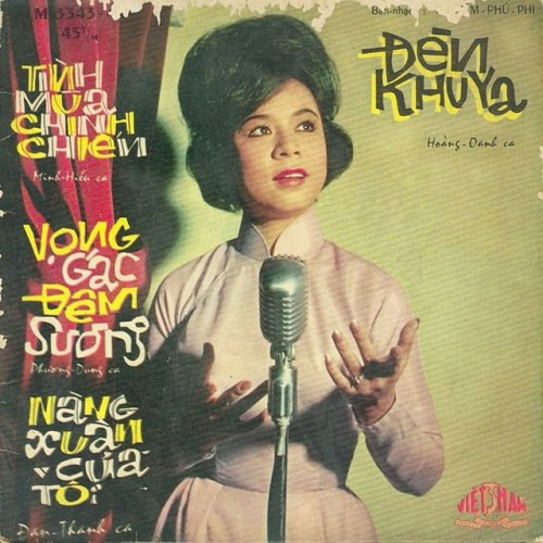 Một dịp lên Tây Nguyên ca hát phục vụ binh sĩ, Minh Hiếu lọt vào tầm ngắm của Trung tướng ngụy Vĩnh Lộc. Cũng cần nói thêm, khi về nắm chức tư lệnh quân đoàn 2, Vĩnh Lộc được nhiều người xem như vua. Khác hẳn những vị tiền nhiệm, vốn xuất thân từ dòng hoàng phái, ngang hàng với Bảo Đại nên Vĩnh Lộc uy quyền tuyệt đối. Một dịp lên Tây Nguyên ca hát phục vụ binh sĩ, Minh Hiếu lọt vào tầm ngắm của Trung tướng ngụy Vĩnh Lộc. Cũng cần nói thêm, khi về nắm chức tư lệnh quân đoàn 2, Vĩnh Lộc được nhiều người xem như vua. Khác hẳn những vị tiền nhiệm, vốn xuất thân từ dòng hoàng phái, ngang hàng với Bảo Đại nên Vĩnh Lộc uy quyền tuyệt đối.