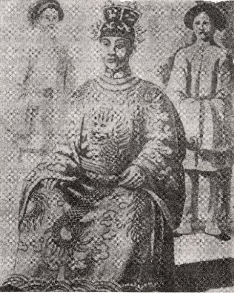 Vua Minh Mạng, cũng gọi là Minh Mệnh (25/5/ 1791 – 20/1/1841), tức Nguyễn Thánh Tổ là vị Hoàng đế thứ hai của nhà Nguyễn. Được xem là một ông vua năng động và quyết đoán, Minh Mạng đã đề xuất hàng loạt cải cách từ nội trị đến ngoại giao. Ông cho lập thêm Nội các và Cơ mật viện ở kinh đô Huế, bãi bỏ chức tổng trấn Bắc thành và Gia Định thành, đổi trấn thành tỉnh, củng cố chế độ lưu quan ở miền núi. Vua Minh Mạng, cũng gọi là Minh Mệnh (25/5/ 1791 – 20/1/1841), tức Nguyễn Thánh Tổ là vị Hoàng đế thứ hai của nhà Nguyễn. Được xem là một ông vua năng động và quyết đoán, Minh Mạng đã đề xuất hàng loạt cải cách từ nội trị đến ngoại giao. Ông cho lập thêm Nội các và Cơ mật viện ở kinh đô Huế, bãi bỏ chức tổng trấn Bắc thành và Gia Định thành, đổi trấn thành tỉnh, củng cố chế độ lưu quan ở miền núi.