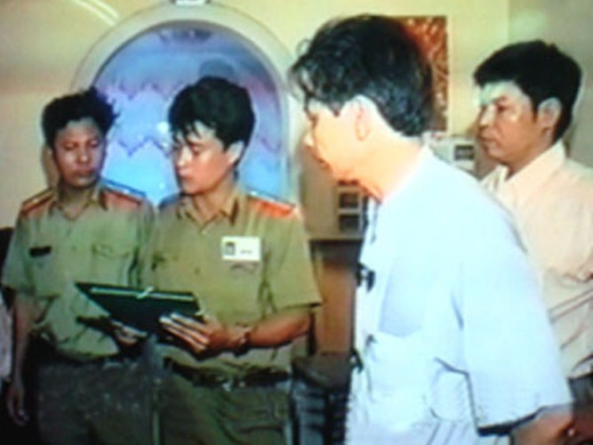 Những tội ác kinh hoàng của Khánh Trắng những tưởng đã qua mắt được cơ quan công an và hắn có thể một tay che cả bầu trời. Nhưng cuối cùng, điều gì đến cũng đến, Khánh đã phải trả giá đích đáng cho tội ác kinh hoàng của mình bằng cái án tử hình. Có điều, những giây phút cuối đời của Khánh đến nay vẫn là một nỗi ám ảnh của những thành viên đội thi hành án.