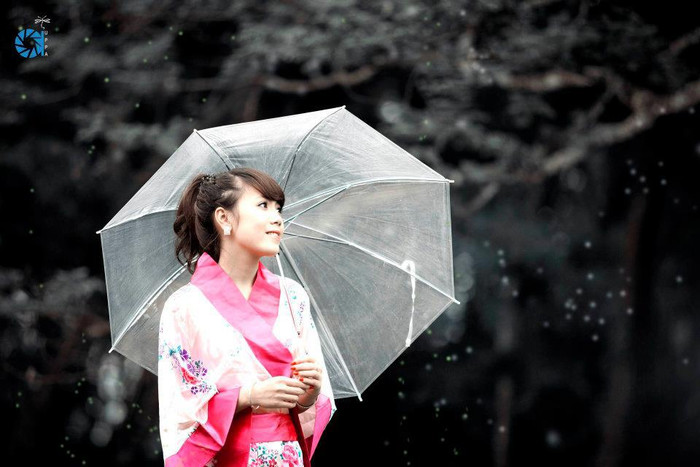 Khi lại phá cách trong trang phục Kimono của những cô gái Nhật Bản