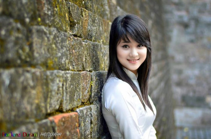 Sở hữu gương mặt xinh xắn như thiên thần nhưng Thanh Huyền chưa từng tham gia cuộc thi sắc đẹp nào. Huyền chia sẻ "Những cuộc thi sắc đẹp là môi trường rất tốt để các bạn trẻ thể hiện bản thân mình nhưng dường như em chưa có duyên với các cuộc thi đó nên cũng chưa có cơ hội để thể hiện bản thân..." Sở hữu gương mặt xinh xắn như thiên thần nhưng Thanh Huyền chưa từng tham gia cuộc thi sắc đẹp nào. Huyền chia sẻ "Những cuộc thi sắc đẹp là môi trường rất tốt để các bạn trẻ thể hiện bản thân mình nhưng dường như em chưa có duyên với các cuộc thi đó nên cũng chưa có cơ hội để thể hiện bản thân..."