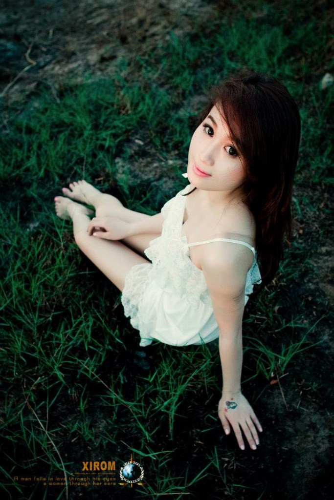 Xem thêm: Cơn sốt "Thiên sứ 9X" (P2): Đẹp như Hoàng Dung trong Anh hùng xạ điêu Xem thêm: Cơn sốt "Thiên sứ 9X" (P2): Đẹp như Hoàng Dung trong Anh hùng xạ điêu