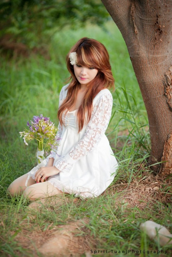 Kiều diễm trong váy trắng xinh, mái tóc vàng, suôn mượt ánh lên trong sắc nắng. Xem thêm: "Mỹ nữ Trời ban" (P3): Vẻ đẹp Kim Tae Hee phải cúi đầu "chào thua" Kiều diễm trong váy trắng xinh, mái tóc vàng, suôn mượt ánh lên trong sắc nắng. Xem thêm: "Mỹ nữ Trời ban" (P3): Vẻ đẹp Kim Tae Hee phải cúi đầu "chào thua"