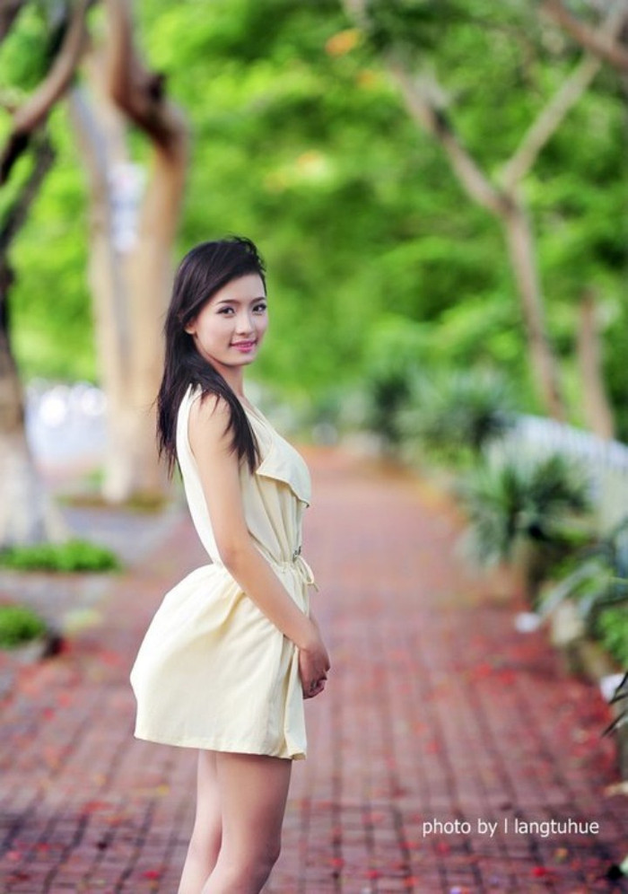 Mỗi lần học tập căng thẳng, ba mẹ luôn động viên, khuyến khích Thương, chia sẻ những niềm vui, nỗi buồn, điều đó giúp Thương có thêm tinh thần và ý chí để học tốt, Hoài Thương rất tự hào về gia đình nhỏ của mình.