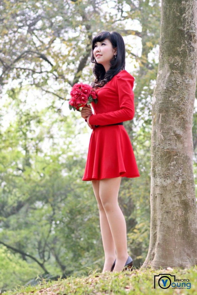 Khánh Linh đang cố gắng nỗ lực học tập và trau dồi vốn ngoại ngữ để hướng đến ước mơ giản dị của mình, ngoài ra cô bạn còn năng động trong những hoạt động của trường, lớp Khánh Linh đang cố gắng nỗ lực học tập và trau dồi vốn ngoại ngữ để hướng đến ước mơ giản dị của mình, ngoài ra cô bạn còn năng động trong những hoạt động của trường, lớp