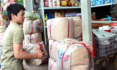 Năng phụ bán hàng.