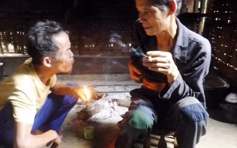 Ky la vuot dao nung, ngam lua... duoi benh