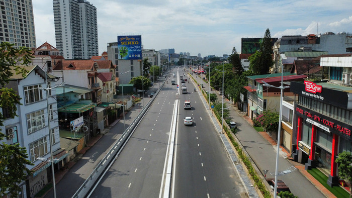 Diện mạo đường Âu Cơ hiện tại thông thoáng và sạch đẹp. GDVN_1.jpg