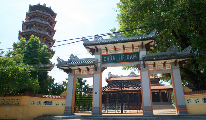 Chùa Từ Đàm, nơi dự kiến tổ chức đại lễ cầu siêu các nạn nhân tử vong vì tai nạn giao thông năm 2024. Ảnh: thuathienhue.gov.vn M_20220803_tudam1.jpg