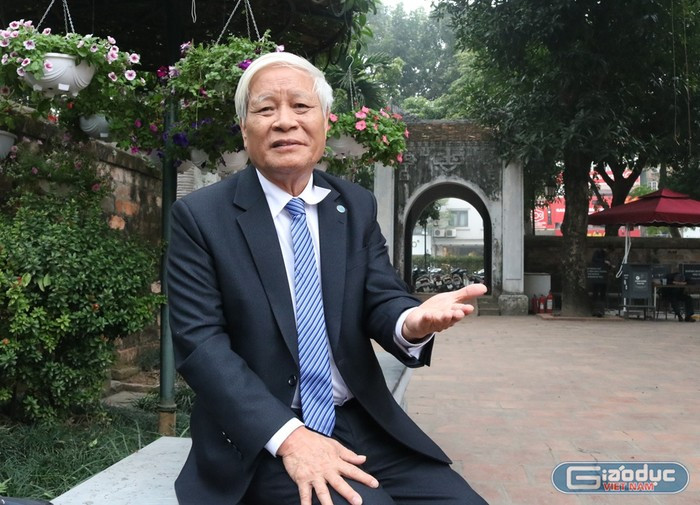Tiến sĩ Nguyễn Viết Chức - nguyên Phó Chủ nhiệm Ủy ban Văn hóa, Giáo dục, Thanh niên, Thiếu niên và Nhi đồng (nay là Ủy ban Văn hóa, Giáo dục) của Quốc hội. Ảnh: Đ.T GDVN_Bo_Giao_duc.jpg