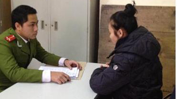 Đối tượng Phạm Thị Ngoan tại cơ quan công an (Ảnh: antd) Đối tượng Phạm Thị Ngoan tại cơ quan công an (Ảnh: antd)