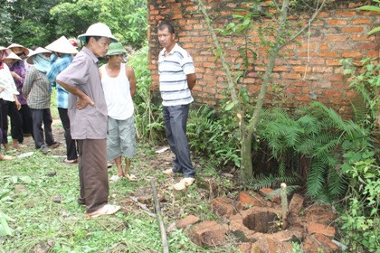 Hiện trường vụ thảm án kinh hoàng. Hiện trường vụ thảm án kinh hoàng.