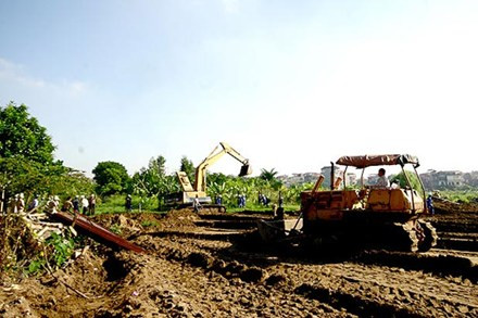 Một số dự án thu hồi đất gây bức xúc trong dân, nhưng cũng có nhiều trường hợp ngược lại như dự án khu đô thị mới Cổ Nhuế này. Ảnh: DDDN Một số dự án thu hồi đất gây bức xúc trong dân, nhưng cũng có nhiều trường hợp ngược lại như dự án khu đô thị mới Cổ Nhuế này. Ảnh: DDDN