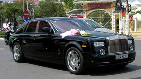 Dàn Rolls-Royce Phantom biển tứ quý tại Việt Nam ảnh 6 Dàn Rolls-Royce Phantom biển tứ quý tại Việt Nam ảnh 6