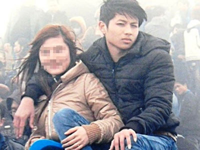 Ảnh chụp Chinh và Hiếu ngày còn yêu nhau (Ảnh: Dân Việt) Ảnh chụp Chinh và Hiếu ngày còn yêu nhau (Ảnh: Dân Việt)