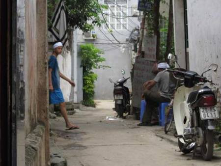 /Uploaded/thuhien/2012_06_26/20120626-082257-2-1340614931nhaongdoi-da084.jpeg