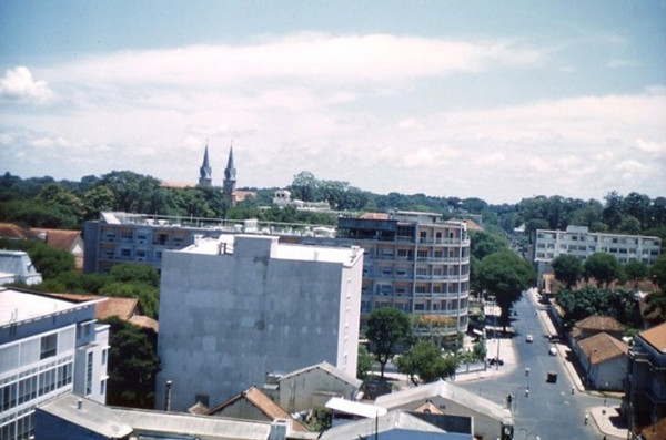 Chú thích của tác giả: Đường Hai Ba Trưng Chú thích của tác giả: Đường Hai Ba Trưng