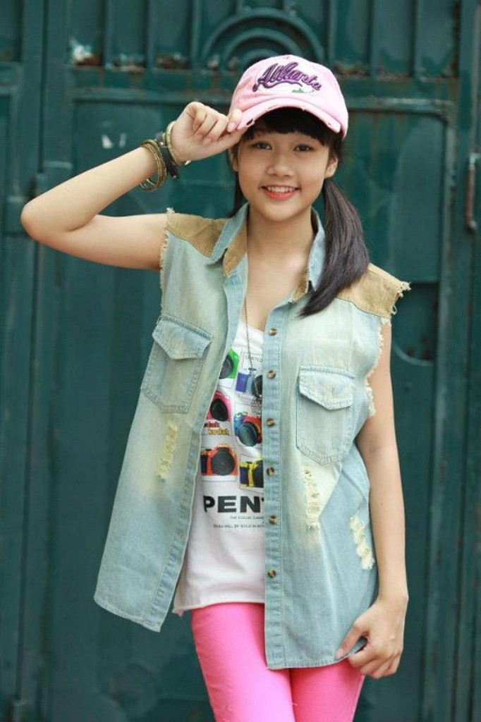 An Phương đang cố gắng nỗ lực học tập tốt để theo đuổi ước mơ của mình và song song với niềm đam mê nghệ thuật