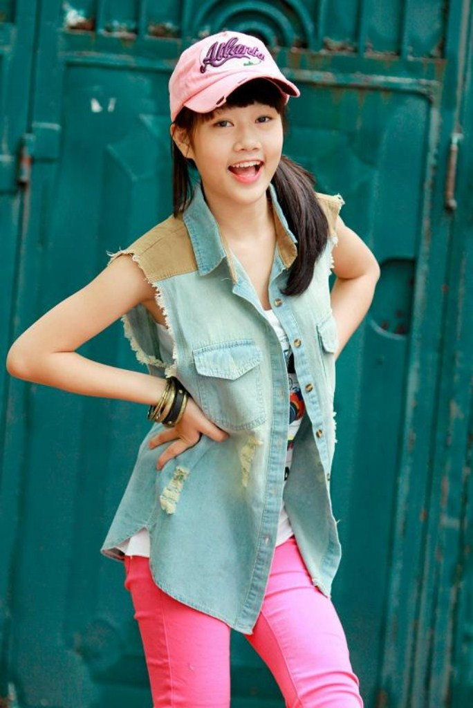 An Phương yêu thích đọc sách, đặc biệt là sách "Đắc Nhân Tâm", đó là cuốn sách mà cả mẹ và Phương đều yêu thích, cuốn sách như lời răn dạy cho con người ta về những thứ sâu xa trong cuộc sống mà đôi khi ng ta lãng quên, những tư tưởng đạo đức ẩn chứa trong đó như một triết lý cao cả.