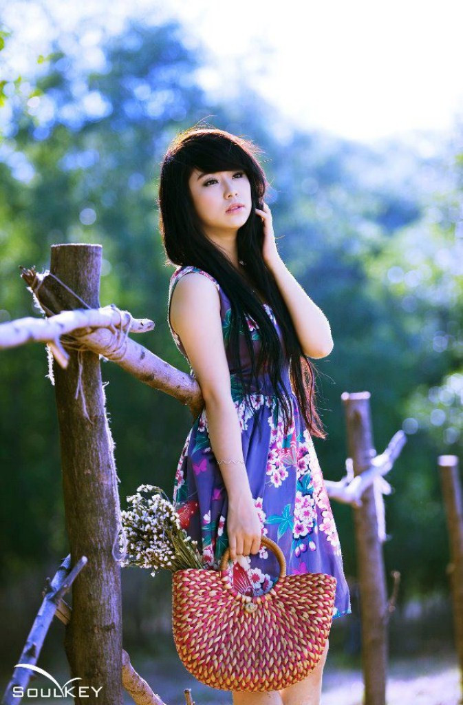 Xem thêm: Cơn sốt "thiên sứ 9X ": Ánh mắt trong veo như nước hồ thu Xem thêm: Cơn sốt "thiên sứ 9X ": Ánh mắt trong veo như nước hồ thu