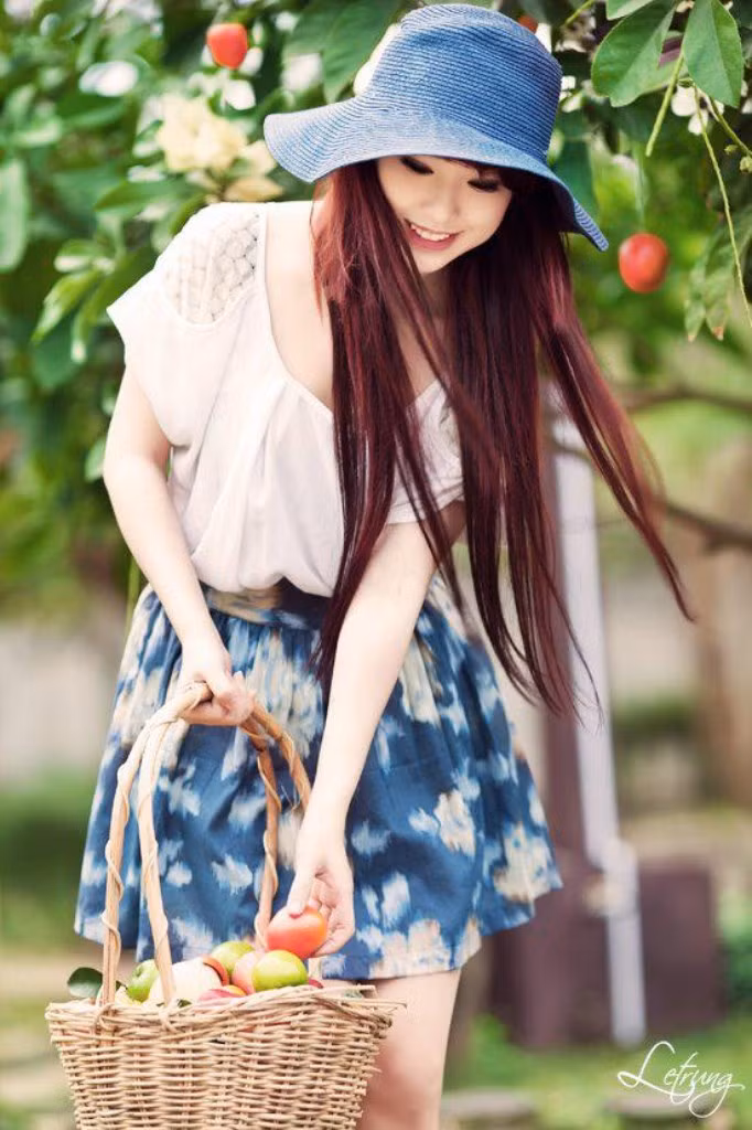 Xem thêm: Cơn sốt "thiên sứ 9X ": Ánh mắt trong veo như nước hồ thu