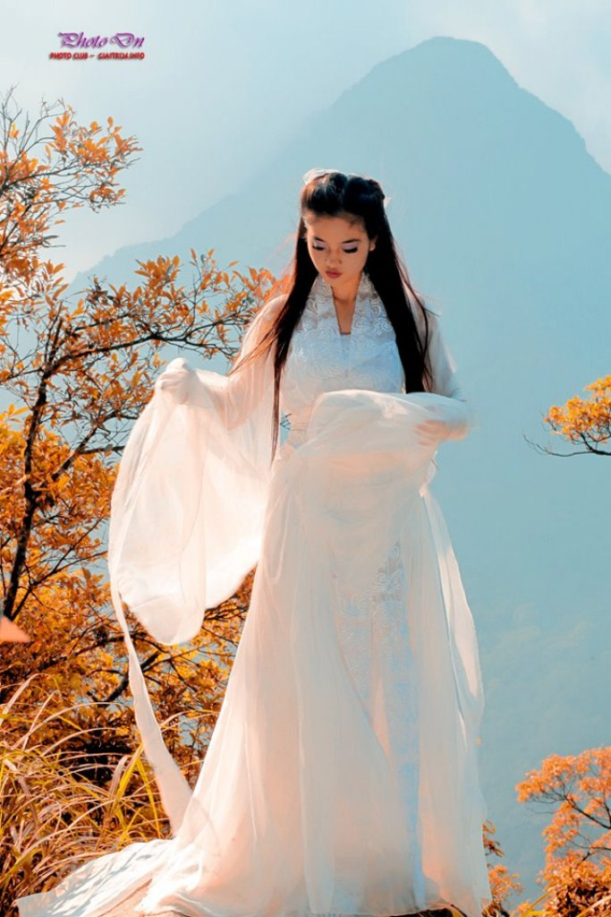 Xem thêm: Cơn sốt "Thiên sứ 9X": Bản sao của Tăng Thanh Hà? Xem thêm: Cơn sốt "Thiên sứ 9X": Bản sao của Tăng Thanh Hà?