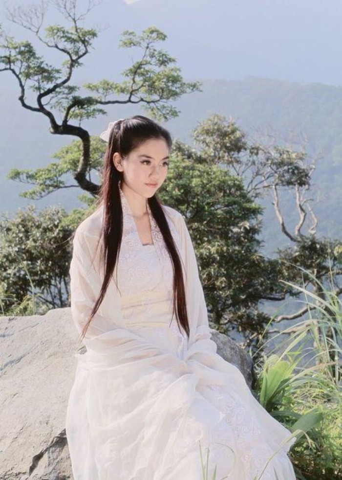 Xem thêm: Cơn sốt "Thiên sứ 9X": Bản sao của Tăng Thanh Hà? Xem thêm: Cơn sốt "Thiên sứ 9X": Bản sao của Tăng Thanh Hà?