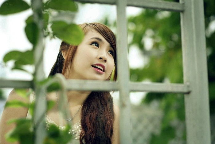 Xem thêm: Cơn sốt 'thiên sứ 9X': Đẹp hơn cả mỹ nhân dao kéo