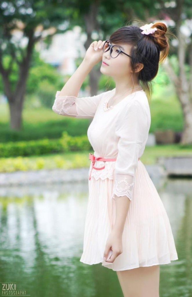 Nguyễn Thị Thùy Linh sinh năm 1992, đến từ mảnh đất Gia Lai, hiện đang theo học tại trường Đại học Hùng Vương, TP Hồ Chí Minh