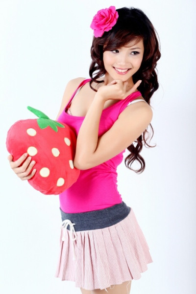 Xem thêm: Giật mình: Mỹ nữ U30 ""thơ ngây, xì tin"" như hotgirl 9X Xem thêm: Giật mình: Mỹ nữ U30 ""thơ ngây, xì tin"" như hotgirl 9X
