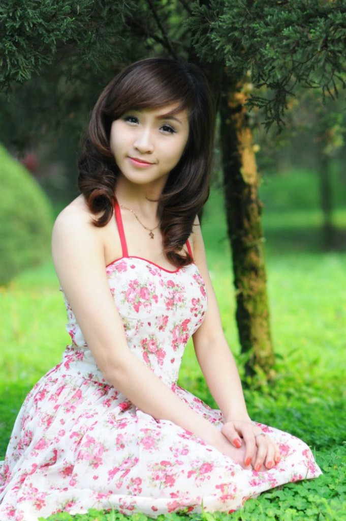 Là một người thân thiện, dễ gần, Vân Anh đang giữ vai trò là Bí thư chi đoàn của khu dân cư, mỗi dịp hè đến Vân Anh thường dành nhiều thời gian cho các em thiếu nhi sinh hoạt Đoàn và tham gia các cuộc thi do Trung ương Đoàn tổ chức Là một người thân thiện, dễ gần, Vân Anh đang giữ vai trò là Bí thư chi đoàn của khu dân cư, mỗi dịp hè đến Vân Anh thường dành nhiều thời gian cho các em thiếu nhi sinh hoạt Đoàn và tham gia các cuộc thi do Trung ương Đoàn tổ chức