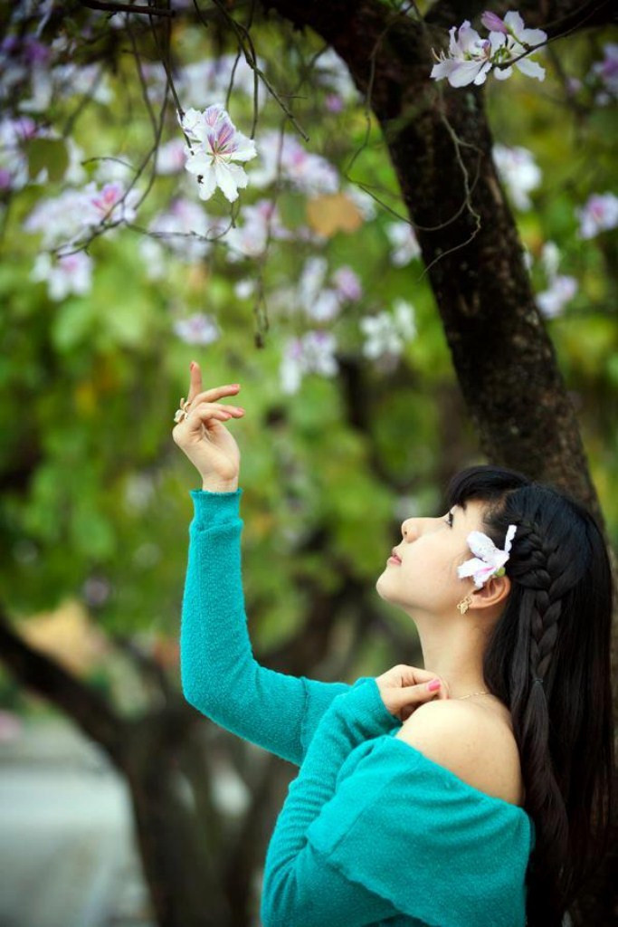 Yến thích nhất câu nói "Hạnh phúc thật sự chỉ đến khi bạn biết mạnh dạn cho đi chứ ko phải nắm giữ thật chặt" của Christopher Hoare Yến thích nhất câu nói "Hạnh phúc thật sự chỉ đến khi bạn biết mạnh dạn cho đi chứ ko phải nắm giữ thật chặt" của Christopher Hoare